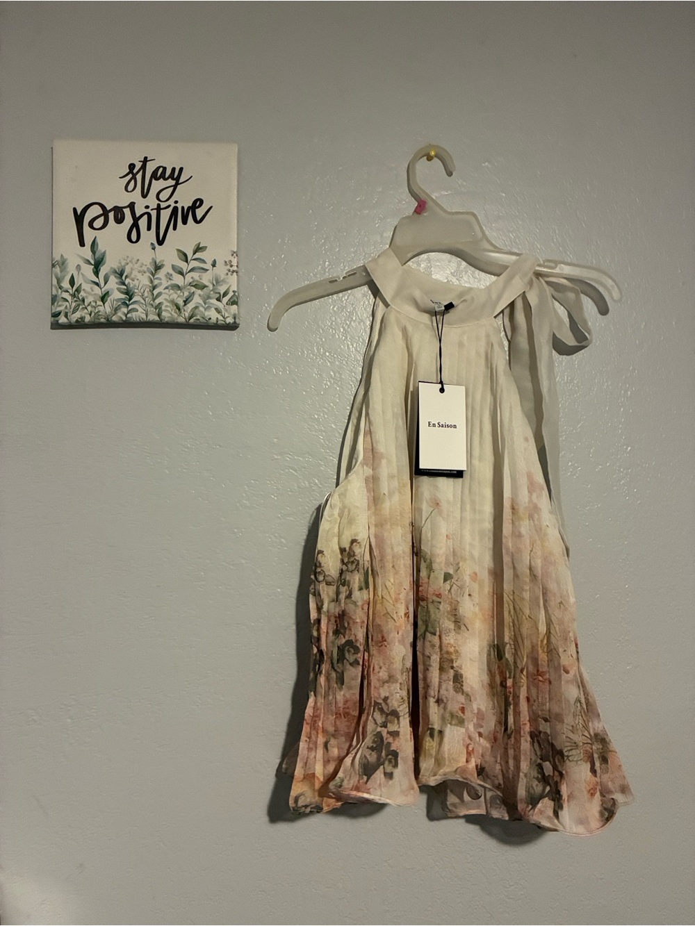 En Saison Women's Size S Floral Maxi Dress Ivory Boho Flowy Sleeveless